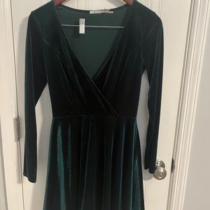 Kimchi Blue Green Velvet Dress